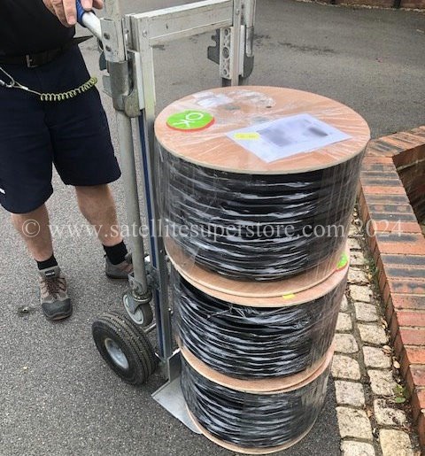 100m reel of 4 LNB cable.